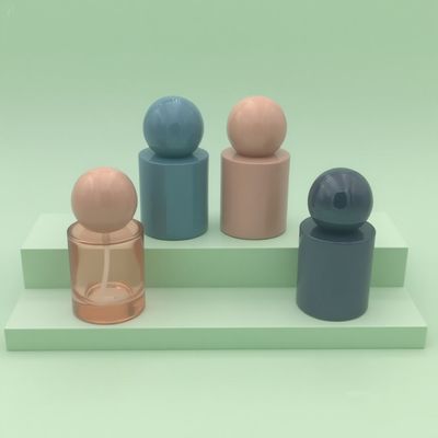 Frascos de Perfume de Vidro de Luxo Personalizados de 30ml e 50ml  Frasco de Vidro com Borrifador ou Bomba de Soro Tampa Redonda para Produto de Soro