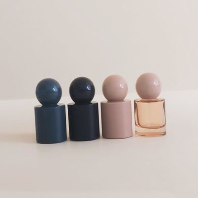 Frascos de Perfume de Vidro de Luxo Personalizados de 30ml e 50ml  Frasco de Vidro com Borrifador ou Bomba de Soro Tampa Redonda para Produto de Soro