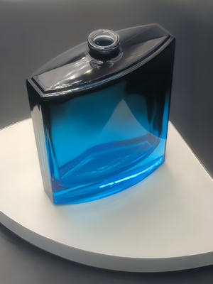 Custom 100ml vidro quadrado luxo e elegante frasco de perfume vazio bomba pulverizador gradiente preto e azul cor 15mm pescoço