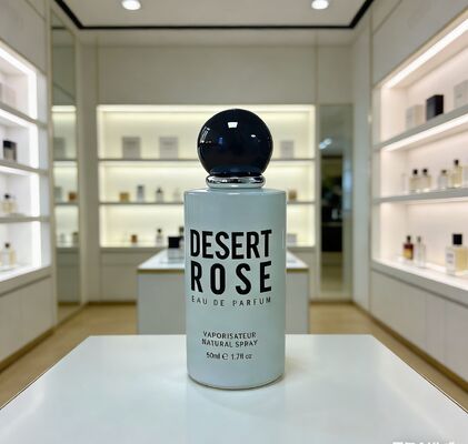 O estilo minimalista direto de fábrica, cilindrico, garrafa de perfume de 50 ml com tampa redonda.