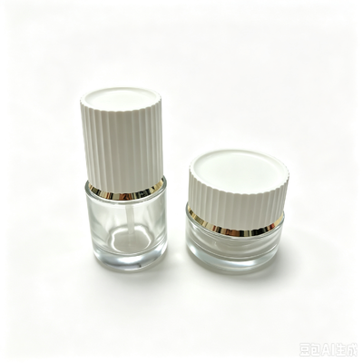 Frasco de vidro de luxo 30g e 50g com bordas verticais de chapéu branco ouro anel decorativo para creme facial recipiente de cuidados com a pele